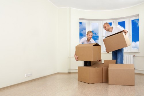 Temporary storage unit use for furniture and boxes in Kingston