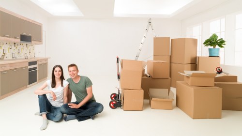 Local removals support for a Kingston flat move